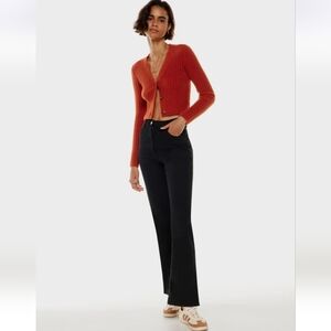Wilfred Free Aritzia Two-Step High Rise Black Flared Jeans 8